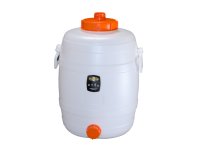 Round plastic Speidel tank with lid and tap - 30 l